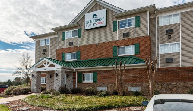 HomeTowne Studios & Suites by Red Roof Charlotte - Concord