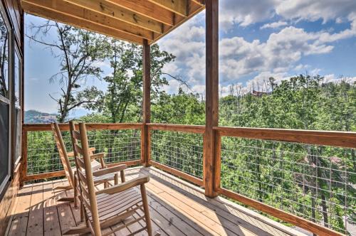 Hot Tub, Game Room, Decks: Cabin in Gatlinburg
