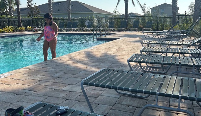 House 30 m from Orlando and 25 m from Daytona Beach. The great for the family.