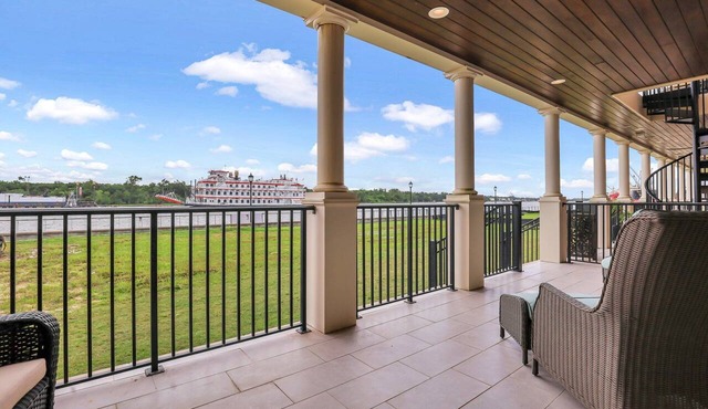 Incredible Riverfront Views w/Patio Overlooking River by Lucky Savannah