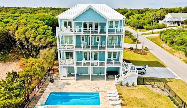 Isle Stay Awhile, Almost Oceanfront House in Emerald Isle, NC!