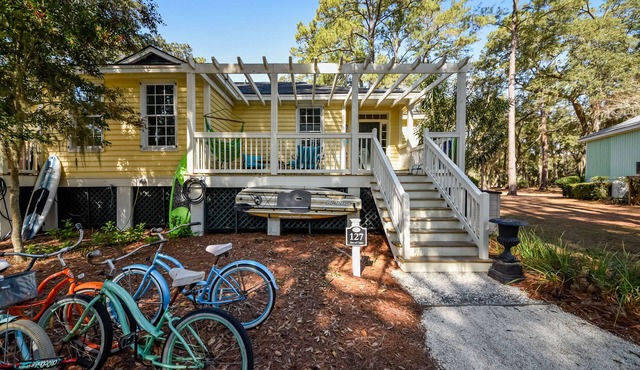 JonBie Maison Deux Ocean view Cart included with booking