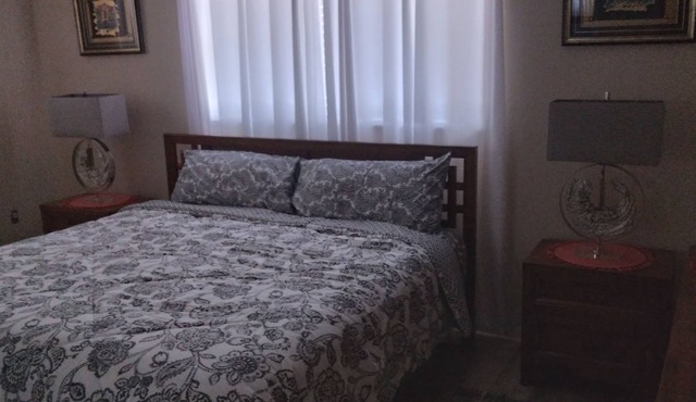 Jupiter Fl "Garden" Condo 2 miles from the Atlantic Ocean