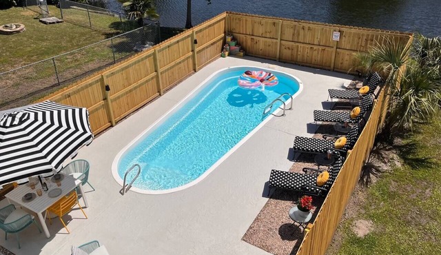 Lagoona Matata (private pool + dock)