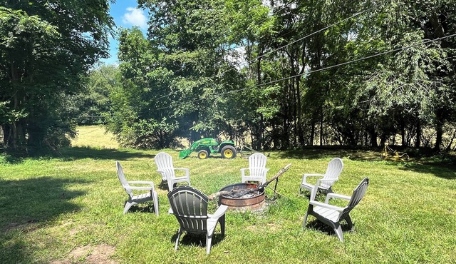 Lake Chatuge - Western Carolina Mountain Modern Farmhouse on 13 Acres!