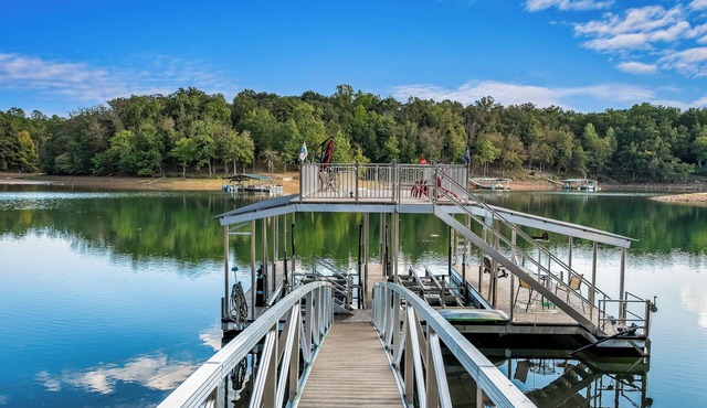Lake Time on Lake Hartwell!
