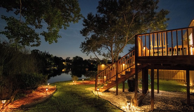 Lakefront Retreat near Tybee Beach & Savannah Downtown with high speed WiFi