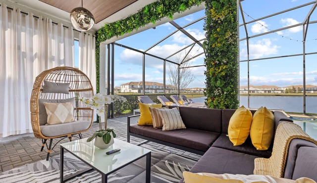 Lakeview Luxury Villa with Everything!