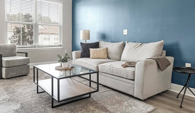Landing | Beautiful 1BD, Gym, Yoga Studio