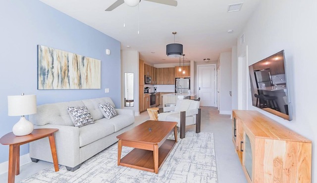 Landing | Incredible 2BD, Gym, Clubhouse