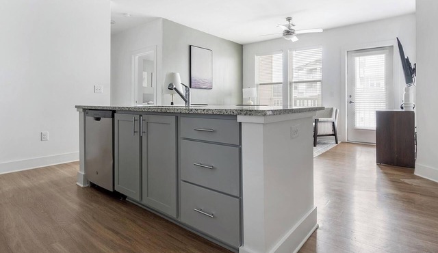 Landing | Modern 2BD, Yoga Studio, Pool in Indian Land