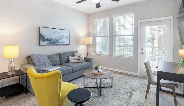 Landing | Spectacular 1BD, Clubhouse, Pool