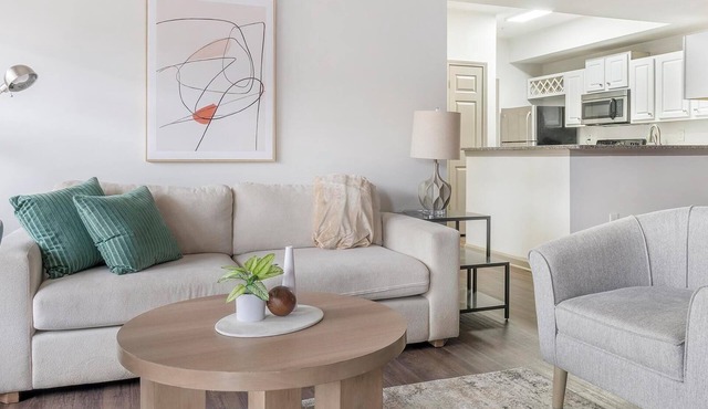 Landing | Modern 2BD, Courtyard, Pool