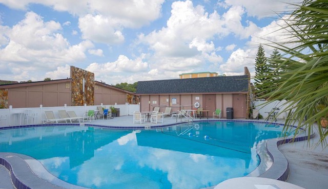 Liberty Inn and Suites at Kissimmee near Disney World