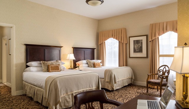 Linden Row Inn