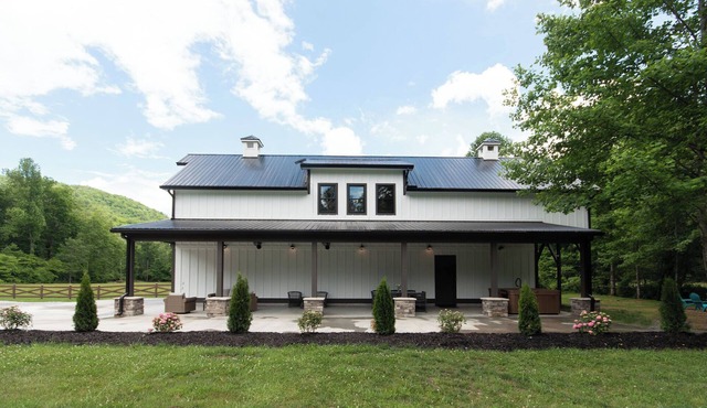 Luxury Barndominium w/Hot Tub, Wifi & Trout Fishing