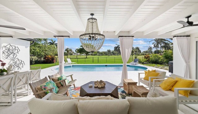 Luxury Beach House with a View