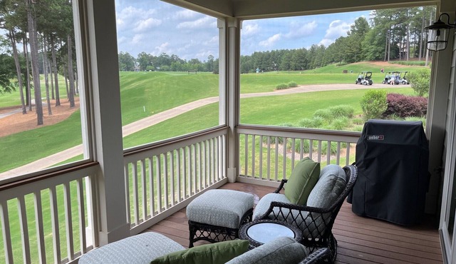 Luxury Golf/Lake Cottage in Reynolds Lake Oconee, behind practice range & green! in Greensboro