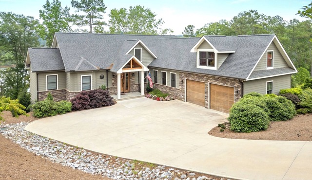 Luxury Home - Lake Keowee - Quiet Cove W/Private Dock Near Clemson U.
