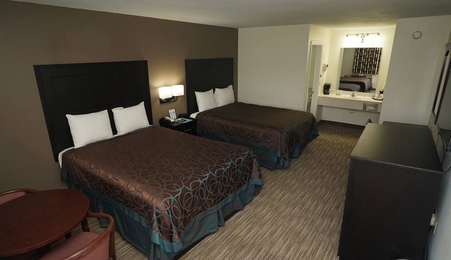 Madison Inn Lodge
