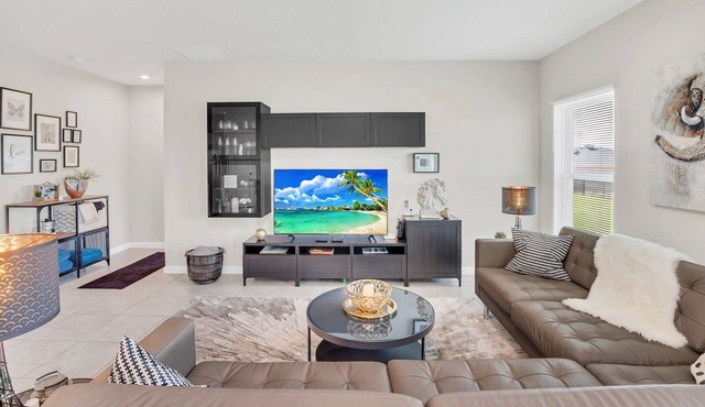 Magnolia House, 3BR vacation villa, w/amenities