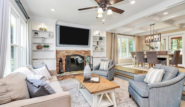 Matthews Cul-de-Sac Family Retreat