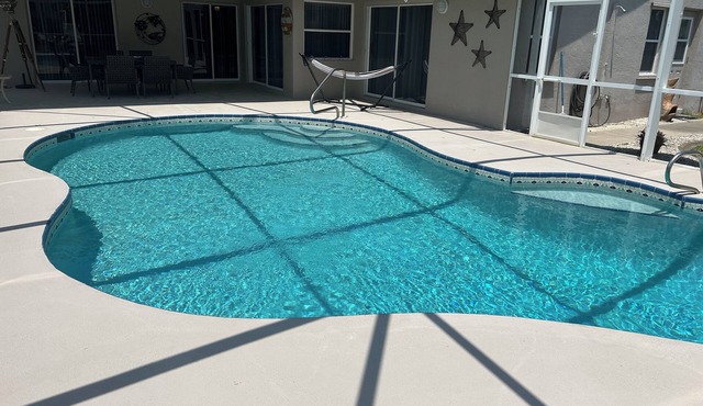 Melbourne Beach Beauty - Three bedroom pool home three blocks from private beach