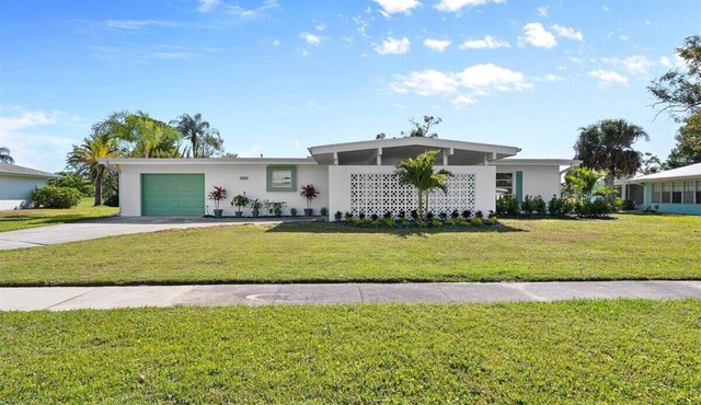 Mid-Century Modern Gem with Stunning Pool in PSL