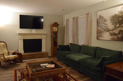 Mint Hill Mystery Manor