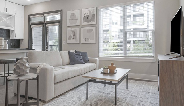 Modern Apartment in Prime Location (ID1208X667)