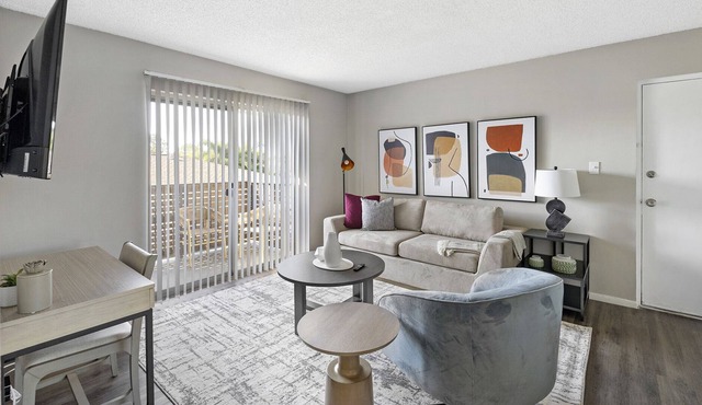 Modern Apartment in Prime Location (ID1313X620)