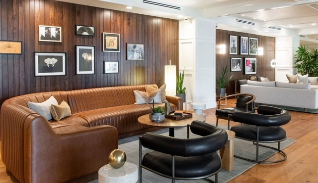 Modern, Pet-friendly King Stay Near Gibson Guitar Factory! Gym Access, & Dining!