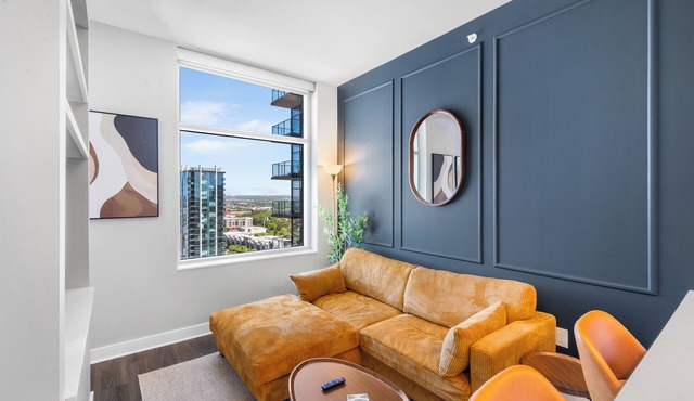 Music City Condo For 2 In The Gulch, Pool & Connected To Whole Foods