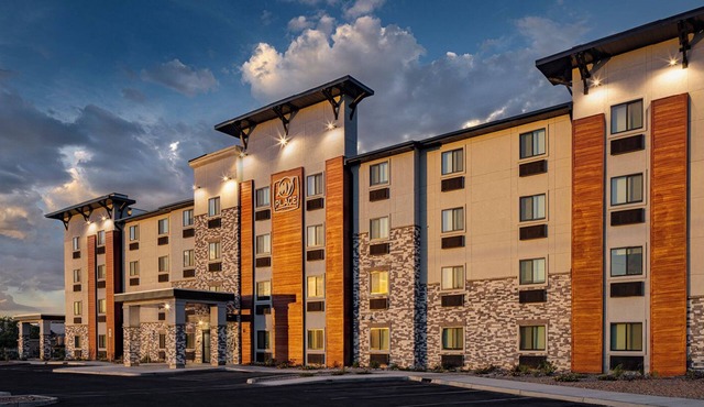 My Place Hotel - Port Charlotte