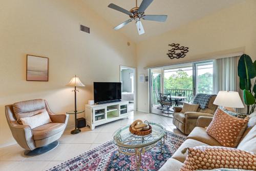 Naples Condo 10 Mi to Beach: Pool & Hot Tub Access