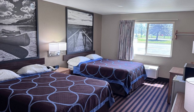Northwoods Inn & Suites in Ely