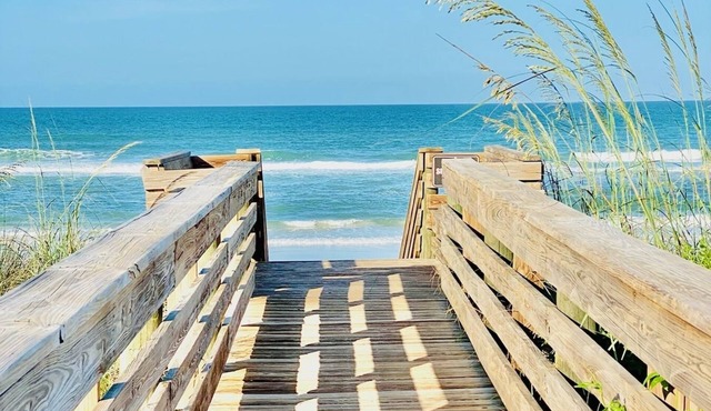 Oceanfront Condo, Private Balcony