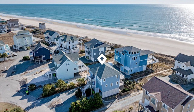 Oceanfront home w/Backyard Beach Access!