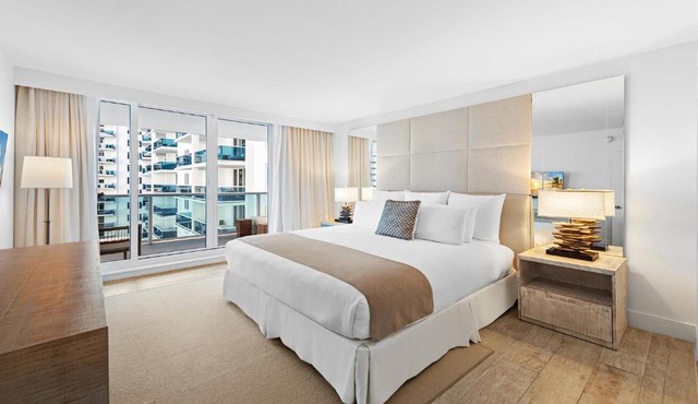 Oceanview Private Condo at 1 Hotel & Homes -904