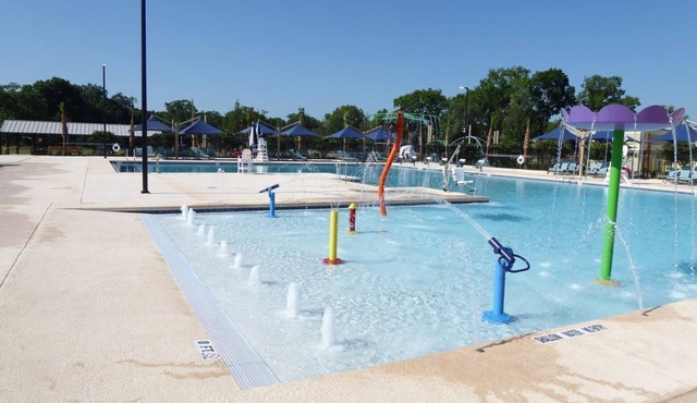 Orlando Area 3BR/2BA/2Kitchens near city pool, Jacuzzi Disney Universal Daytona