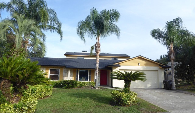Orlando Area 6BR/2MB/3Bath Pool Disney Universal 12 Beds