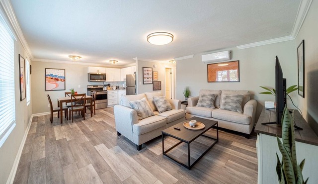 OV Mosaic - Cove Suite