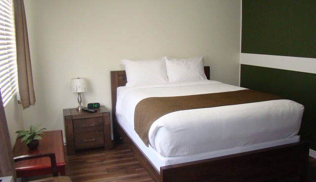 Paddock Inn in Coleman