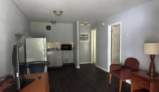 Paradise Suites