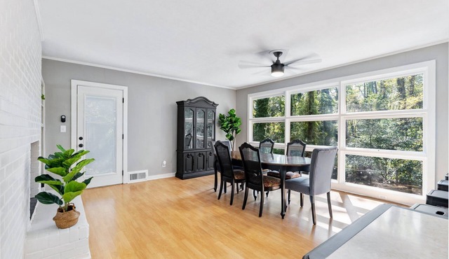 Perfect 5BR By Campus | Game Room + 2 Kitchens