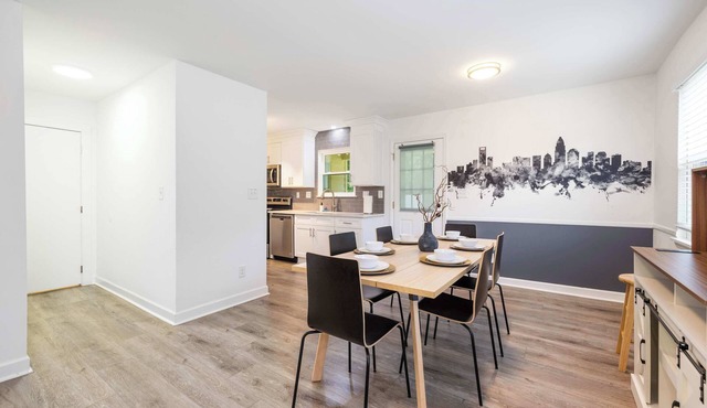 Pet-Friendly Duplex | Ideal for Families & Groups!