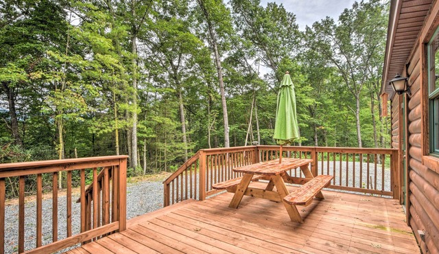Pet-Friendly Marble Cabin w/Deck, Grill, Fire Pit in Marble