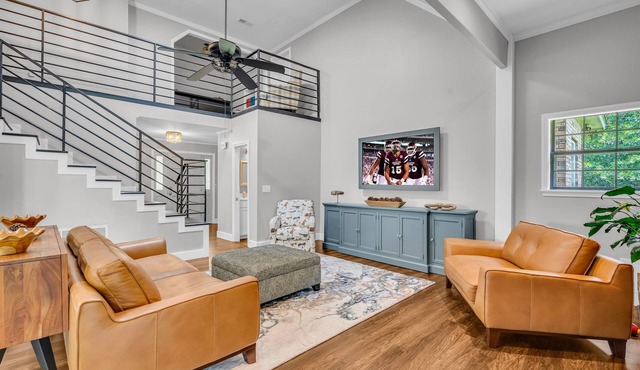Pikes Place, Spacious, MSU Gameday Retreat in Starkville
