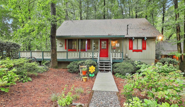 Pine Mountain Club Chalets - Offlake Three Bedroom #92 - Not Pet Friendly in Pine Mountain