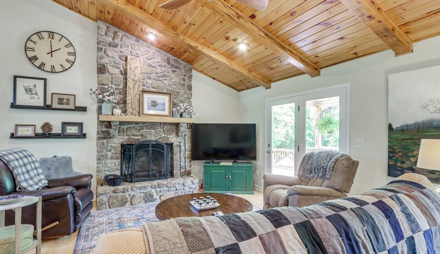 Private Family Home w/Ocoee River Access